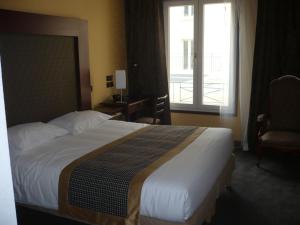 Hotels Hotel De France : photos des chambres