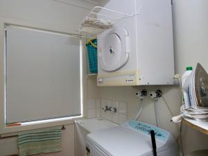 Shoal Bay Avenue Unit 3 7