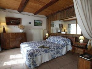 Maisons de vacances Gite Jullianges, 1 piece, 2 personnes - FR-1-582-237 : photos des chambres