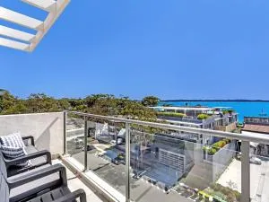 The Shoal Apartments, Unit 504/4-8 Bullecourt Street - Shoal Bay