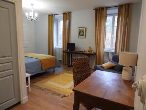 B&B / Chambres d'hotes Le Figarelou : photos des chambres