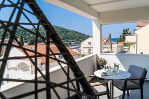 Apartments Swallows Nest