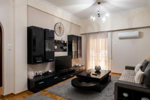 2bed renovated flat close to Ampelokipoi metro