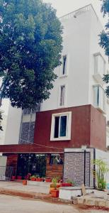 Avi Fortune Suites - Near Bangalore International Airport