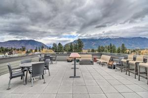 Sleek Columbia Falls Condo Centrally Located!