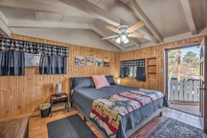 Cabin with Mountain Views about 2 Mi to Ruidoso Midtown!