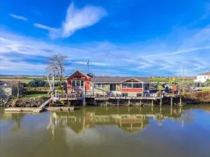 Year-round fishing, boating, birding, 1 hr from SF - Oakley