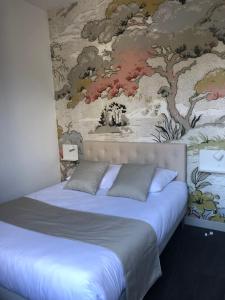 Hotels Hotel Saint Eloi : photos des chambres