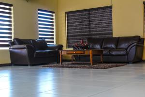 La Huerta Inn & Suites