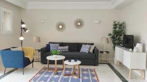 Luxury apartment, comfort and relax, views of the pool