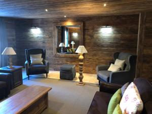 Appartements Arc 1950 Appartement de standing Refuge du Montagnard, vue incroyable sur le Montblanc, skis aux pieds Acces spa et piscine : photos des chambres