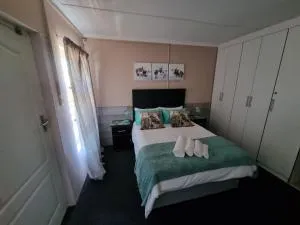 18 on Brand - Buffalo