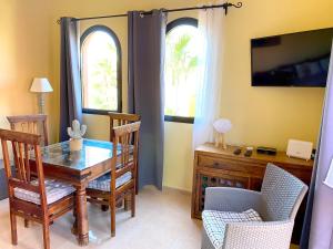 Cosy apartment in Corralejo, shared pool, 55 m²