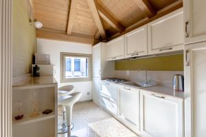 Ca Cappello Venice Apartment 2 with Canal View