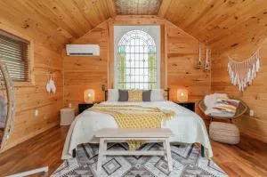 New Park Venue & Suites - Lansing