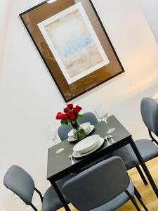 Hotel, Apartament Pod Złotym Lwem w samym centrum miasta z DARMOWYM parkingiem VII