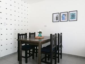 Dpto 2 a 4 pers a 100 m ruta 22