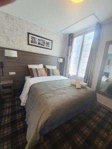 Hotels HOTEL SAVOY : photos des chambres
