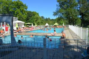 Campings Camping Parc d'Audinac Les Bains : photos des chambres