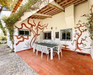 Villa Juliet, Private PoolGarden, Beach Nearby