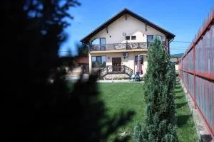 PENSIUNEA SOFIA - Tismana