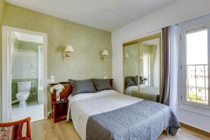 Hotels Hotel du Square d'Anvers : photos des chambres