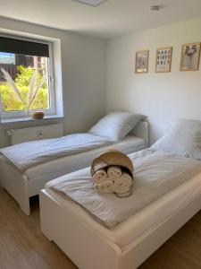 ☆FEWO ALTES KINO - MODERN - QUIET - 65M² - TV - NETFLIX - WLAN☆