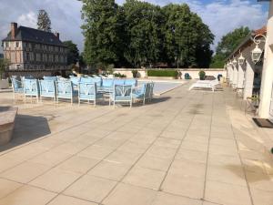 Grande villa dexception en Normandie tennis, piscine, jacuzzi, salle de fitness