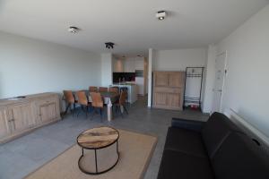 OSea ref 104,105,106