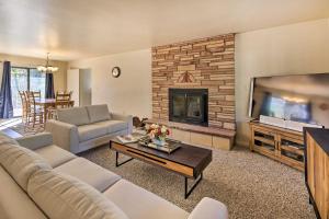 Lakeside Traditions Arizona Home with Game Room!