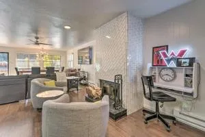 Red River Condo on Main Street with Mtn View! - Mesita