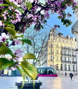 Villas Charmante Maison Climatisee avec son Jardin a 5 minutes de DIJON : photos des chambres