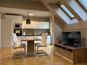 Vila Apartment Bled Lake - 采尔克诺