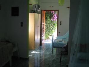 Maria Charalampaki Studios Skyros Greece