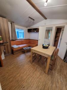 Campings Camping Le Brochet : photos des chambres