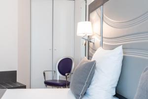 Hotels Hotel Versailles Chantiers : photos des chambres