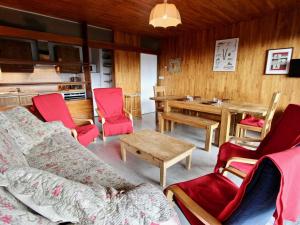 Appartements Appartement Chamrousse, 3 pieces, 8 personnes - FR-1-340-46 : photos des chambres