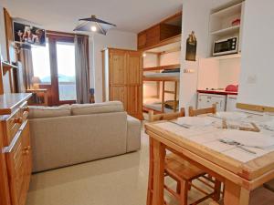 Appartements Studio Chamrousse, 1 piece, 4 personnes - FR-1-340-52 : photos des chambres