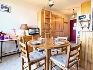 Appartements Studio Chamrousse, 1 piece, 4 personnes - FR-1-340-23 : photos des chambres