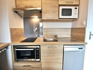 Appartements Studio Chamrousse, 1 piece, 5 personnes - FR-1-340-55 : photos des chambres