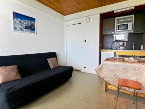 Appartements Studio Chamrousse, 1 piece, 3 personnes - FR-1-340-68 : photos des chambres