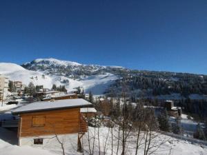 Appartements Appartement Chamrousse, 3 pieces, 6 personnes - FR-1-340-212 : photos des chambres