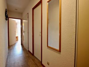 Appartements Appartement Chamrousse, 2 pieces, 4 personnes - FR-1-340-210 : photos des chambres