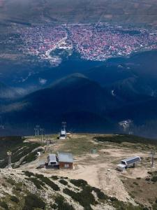 Aspen Heights 4 bed studio