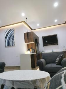 Private Sand Bond