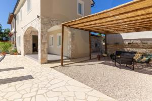 Beautiful villa Stora Kuca with private pool in Labin - Rabac