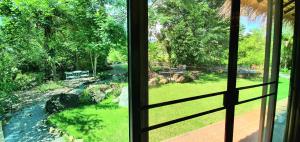 Utopai Creek Site Vacation Home, Pai!