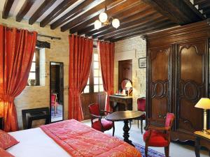 Hotels Le Manoir De Mathan : photos des chambres