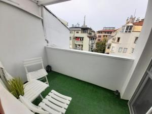 Colorful 1-BDR Apartment - Top center of Burgas by Flаt Manаger