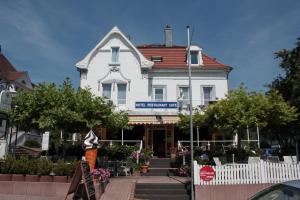 Penzion Hotel AlleeSchlößchen Bad Wildungen Německo